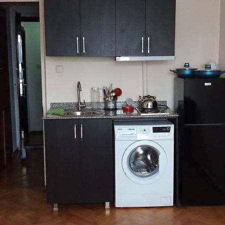 Naira Apartment Batoumi Extérieur photo